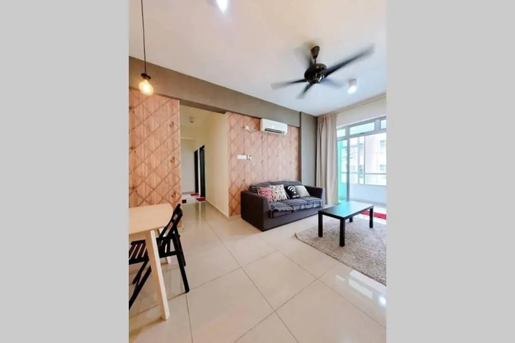 Apartment 8Pax Mount Austin Midori Green Homestay Johor Bahru